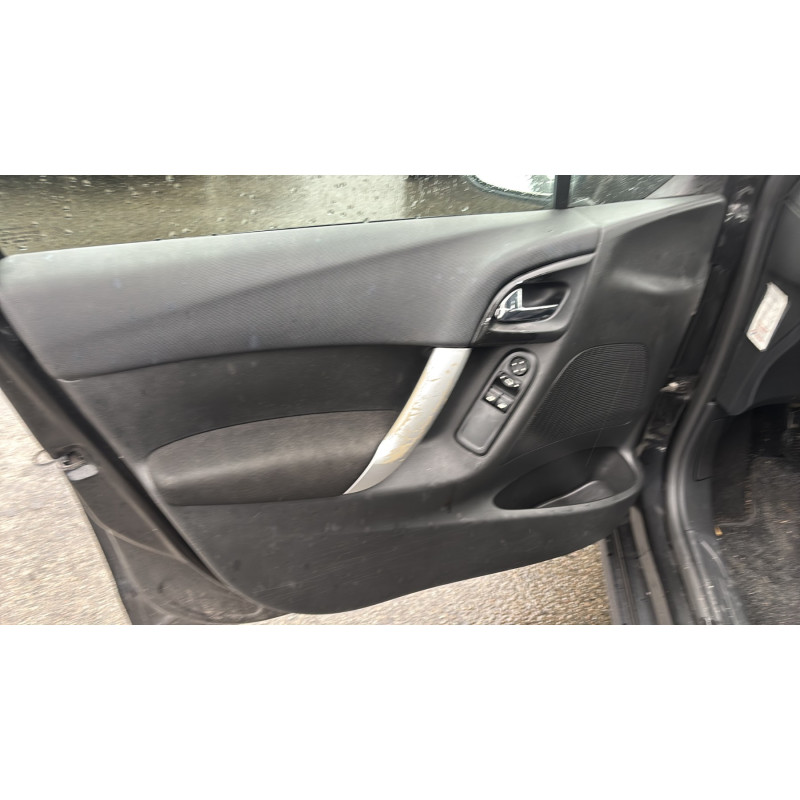 Boitier air bag CITROEN C3 2 Photo n°18