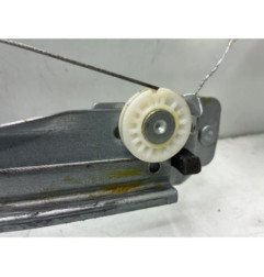 Leve vitre electrique avant gauche RENAULT CLIO 4