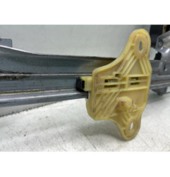 Leve vitre electrique avant gauche RENAULT CLIO 4