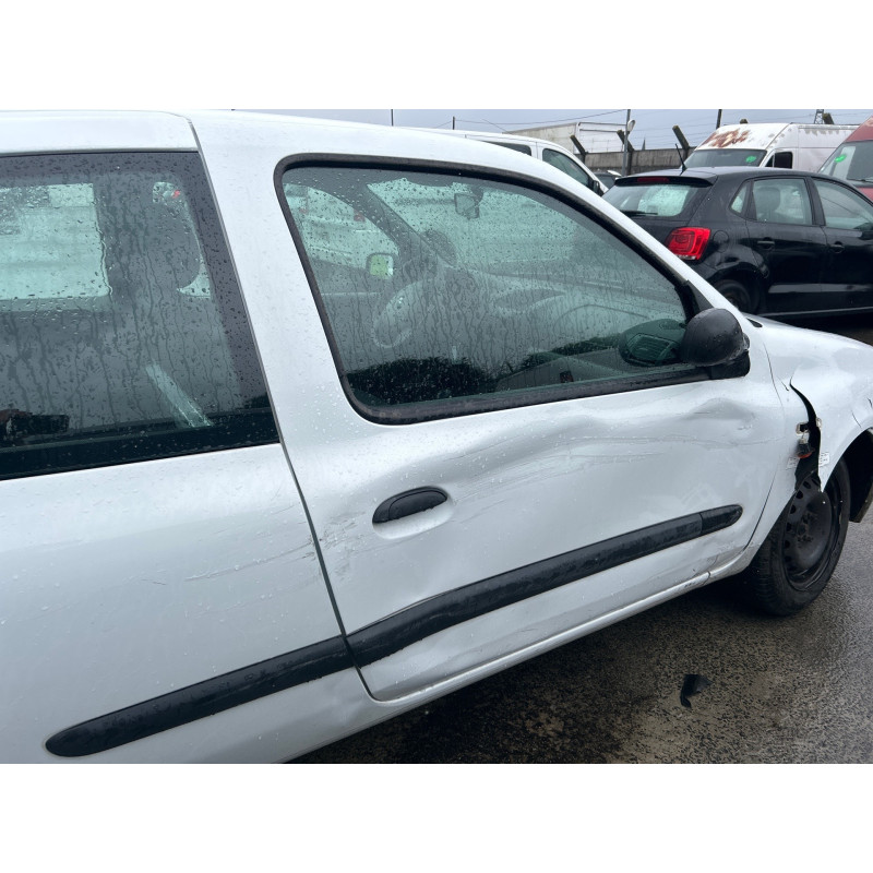 Bouton de coffre RENAULT CLIO 2 Photo n°7