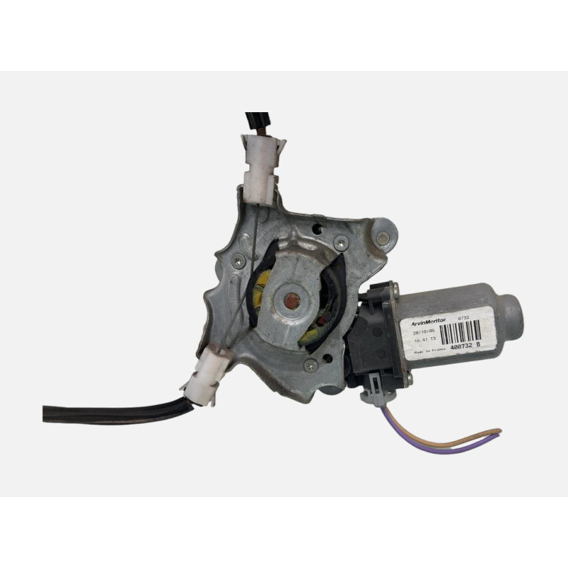 Leve vitre electrique avant droit RENAULT CLIO 2 CAMPUS Photo n°4