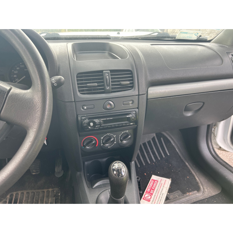 Neiman RENAULT CLIO 2 CAMPUS Photo n°12