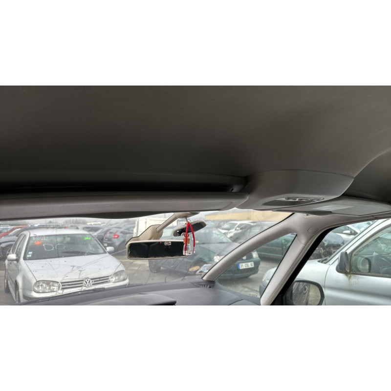 Pare boue avant gauche CITROEN C4 PICASSO 1 Photo n°18