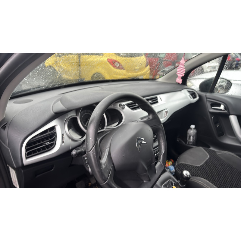 Pretensionneur de ceinture avant droit CITROEN C3 2 Photo n°20