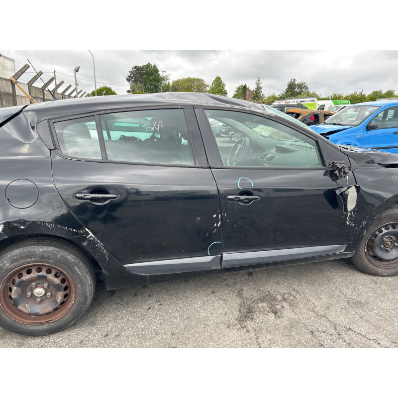 Pretensionneur de ceinture avant droit RENAULT MEGANE 3 Photo n°6