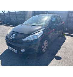 Pare boue avant gauche PEUGEOT 207