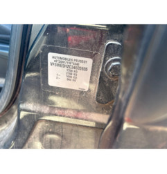 Pare boue avant gauche PEUGEOT 207