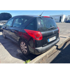 Pare boue avant gauche PEUGEOT 207