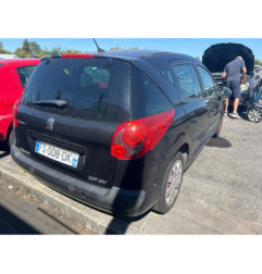 Pare boue avant gauche PEUGEOT 207