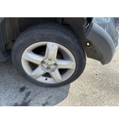 Attache ceinture avant gauche DACIA SANDERO 1