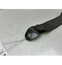 Attache ceinture arriere centrale HYUNDAI I 40