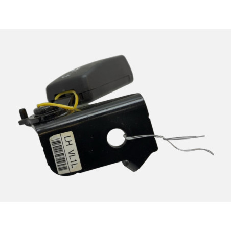 Attache ceinture arriere gauche HYUNDAI I 40
