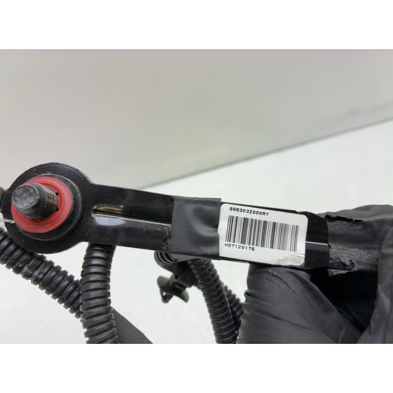 Attache ceinture avant droit HYUNDAI I 40 Photo n°6