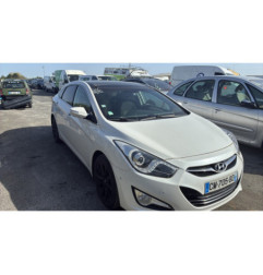 Attache ceinture avant droit HYUNDAI I 40