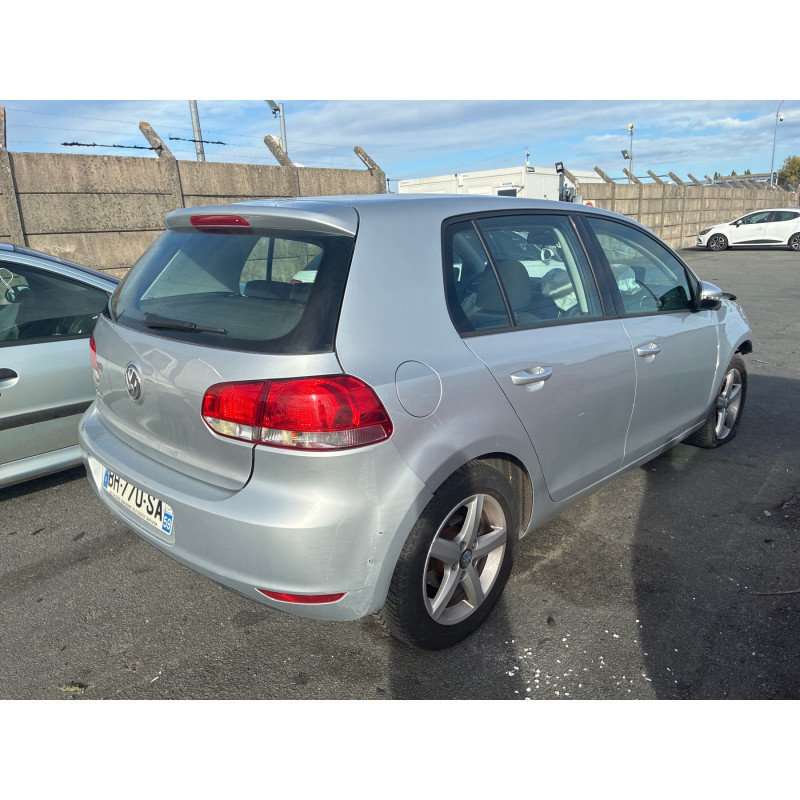 Actionneur verrou trappe d'essence VOLKSWAGEN GOLF 6 Photo n°11