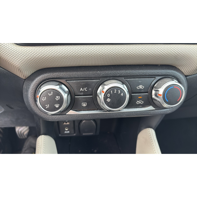 NISSAN MICRA 5 0.9i - 12V TURBO TCE 90 Photo n°17