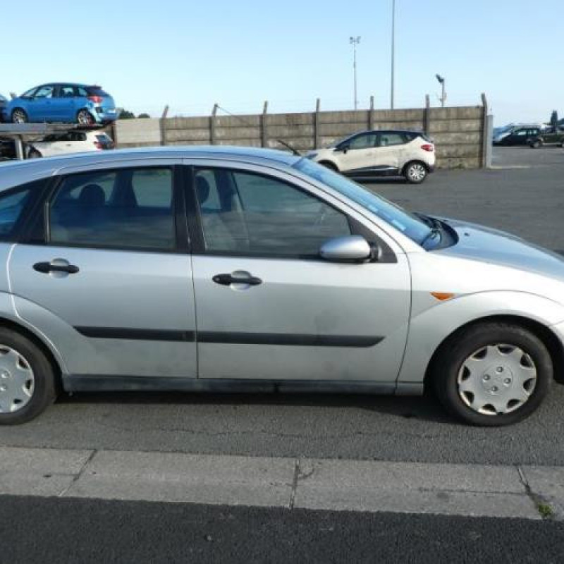 Leve vitre electrique avant droit FORD FOCUS 1 Photo n°4