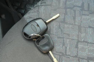 Leve vitre electrique avant droit FORD FOCUS 1