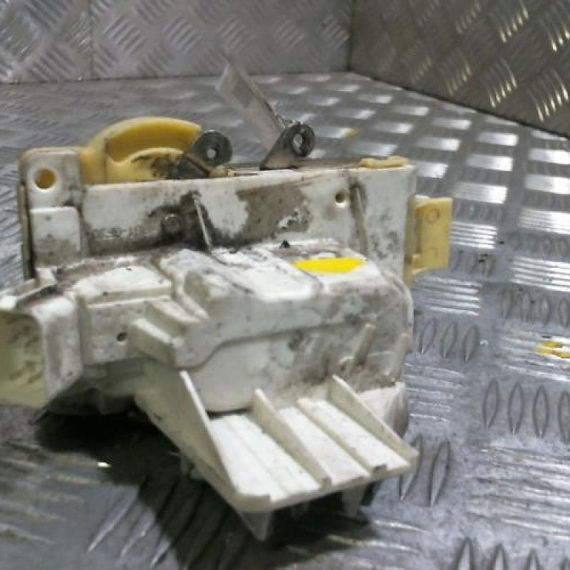 Serrure avant droit FORD FOCUS 1 Photo n°2