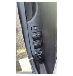 Interrupteur de leve vitre avant droit HYUNDAI I 40