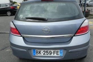 Charniere de capot OPEL ASTRA H