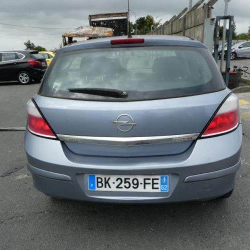 Charniere de capot OPEL ASTRA H Photo n°4