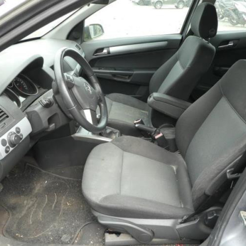 Charniere de capot OPEL ASTRA H Photo n°6