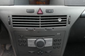 Charniere de capot OPEL ASTRA H