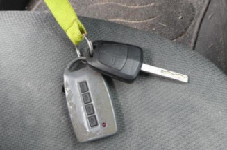 Charniere de capot OPEL ASTRA H