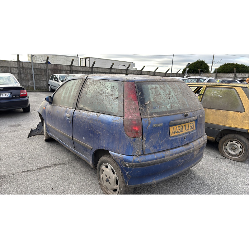 Leve vitre electrique avant gauche FIAT PUNTO 1 Photo n°11