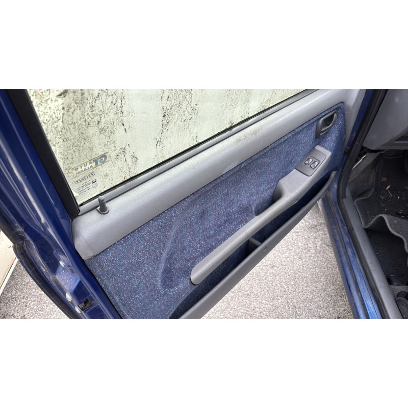 Moteur essuie glace arriere FIAT PUNTO 1 Photo n°13