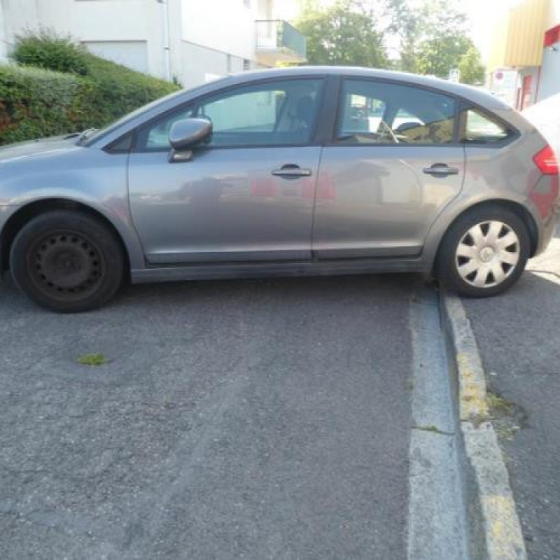 Bloc ABS (freins anti-blocage) CITROEN C4 1 Photo n°5