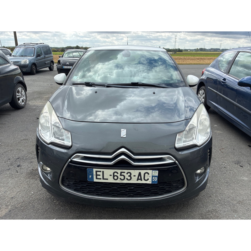 Pare boue avant gauche CITROEN DS3 Photo n°9
