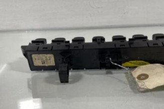 Bouton de warning PEUGEOT 3008 1