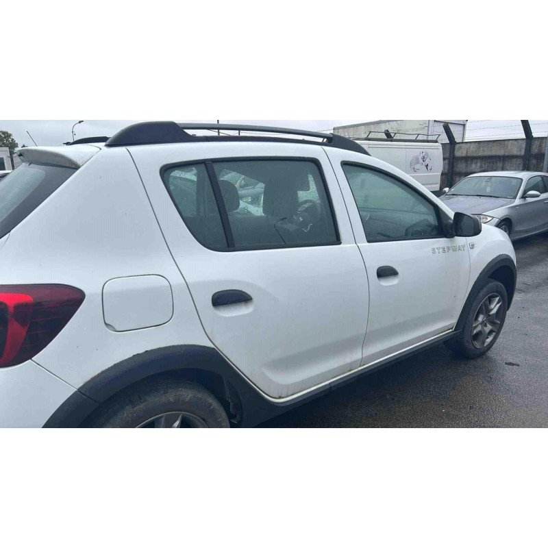 Porte avant droit DACIA SANDERO 2 Photo n°14