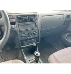 Aile avant droit VOLKSWAGEN POLO 3