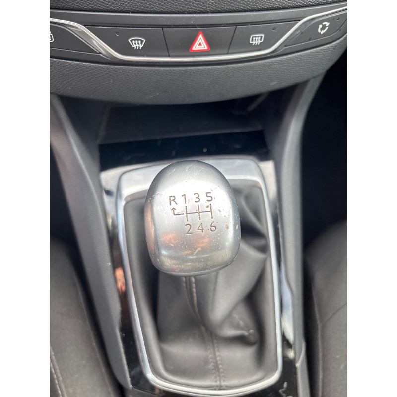 PEUGEOT 308 2 PHASE 1 1.6 THP - 16V TURBO Photo n°4
