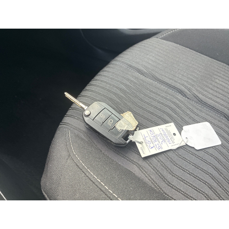 PEUGEOT 308 2 PHASE 1 1.6 THP - 16V TURBO Photo n°20