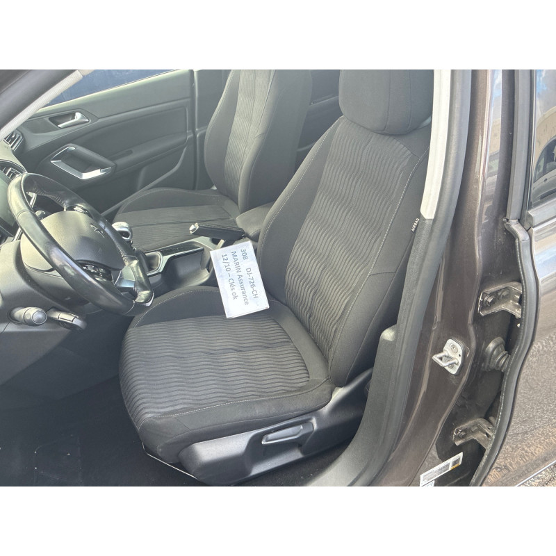 PEUGEOT 308 2 PHASE 1 1.6 THP - 16V TURBO Photo n°24
