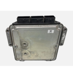 Calculateur moteur RENAULT TRAFIC 2