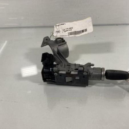 Neiman OPEL KARL Photo n°1