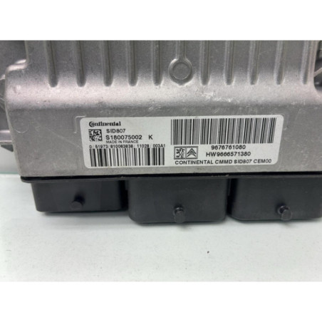 Calculateur moteur PEUGEOT 308 1