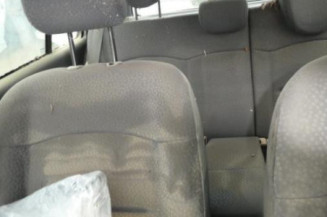 Malle/Hayon arriere RENAULT CLIO 2 CAMPUS