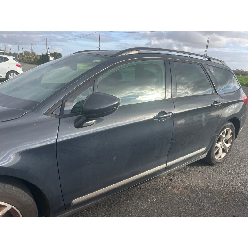 CITROEN C5 2 BREAK 2.0 HDI - 16V TURBO Photo n°2