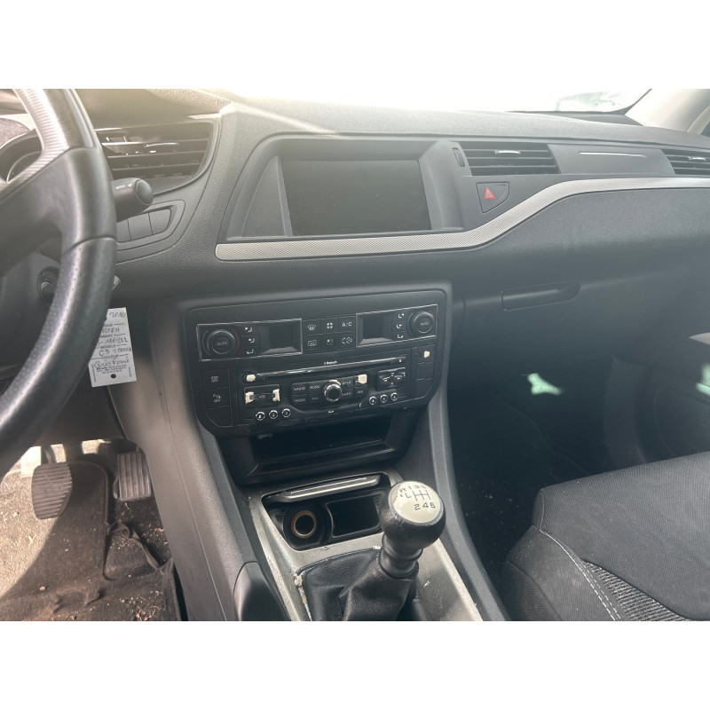 CITROEN C5 2 BREAK 2.0 HDI - 16V TURBO Photo n°6