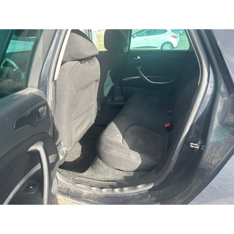 CITROEN C5 2 BREAK 2.0 HDI - 16V TURBO Photo n°8