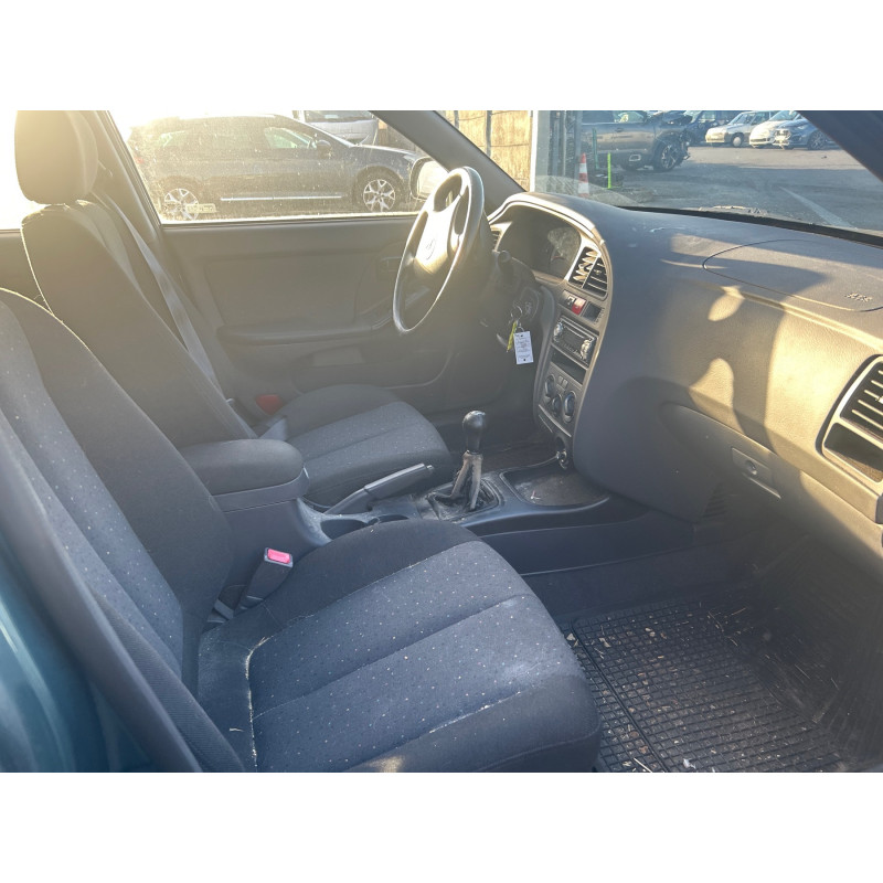 HYUNDAI ELANTRA 1 2.0 CRDI - 16V TURBO Photo n°4