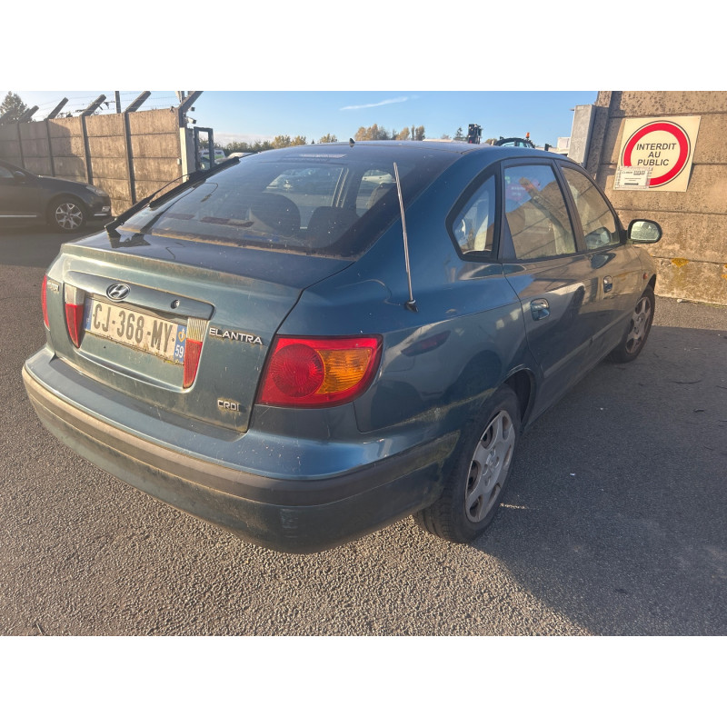 HYUNDAI ELANTRA 1 2.0 CRDI - 16V TURBO Photo n°6