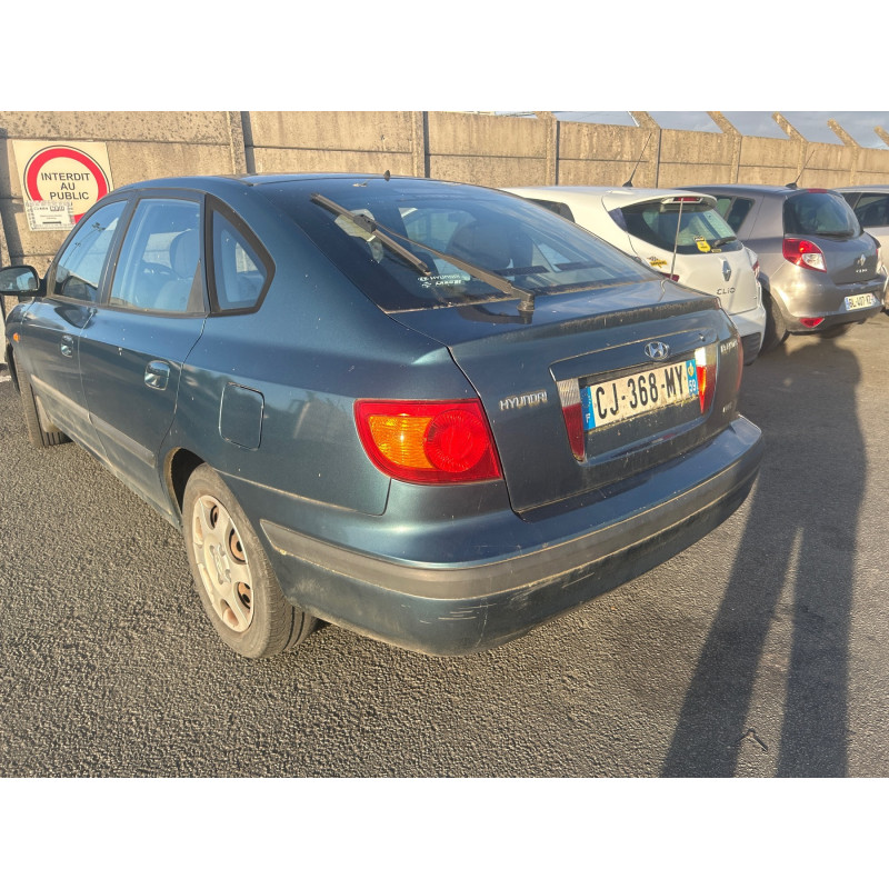 HYUNDAI ELANTRA 1 2.0 CRDI - 16V TURBO Photo n°12