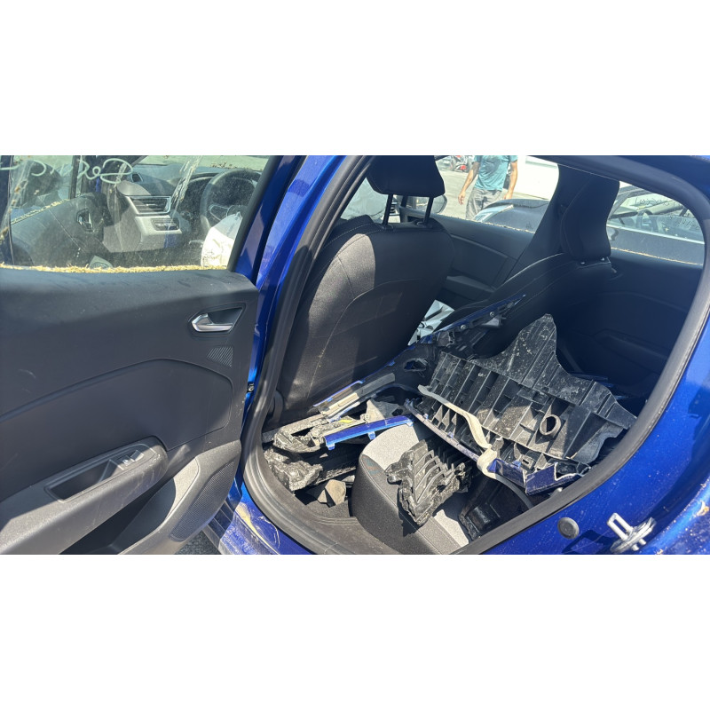 RENAULT CLIO 5 PHASE 1 1.0i - 12V TURBO TCE 90 Photo n°10